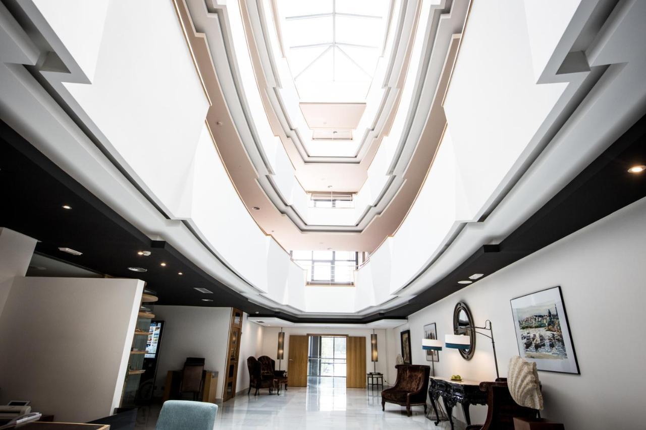 Pazo Los Escudos Hotel Spa & Resort วิโก ภายนอก รูปภาพ Interior of the National Museum of the Marine Corps