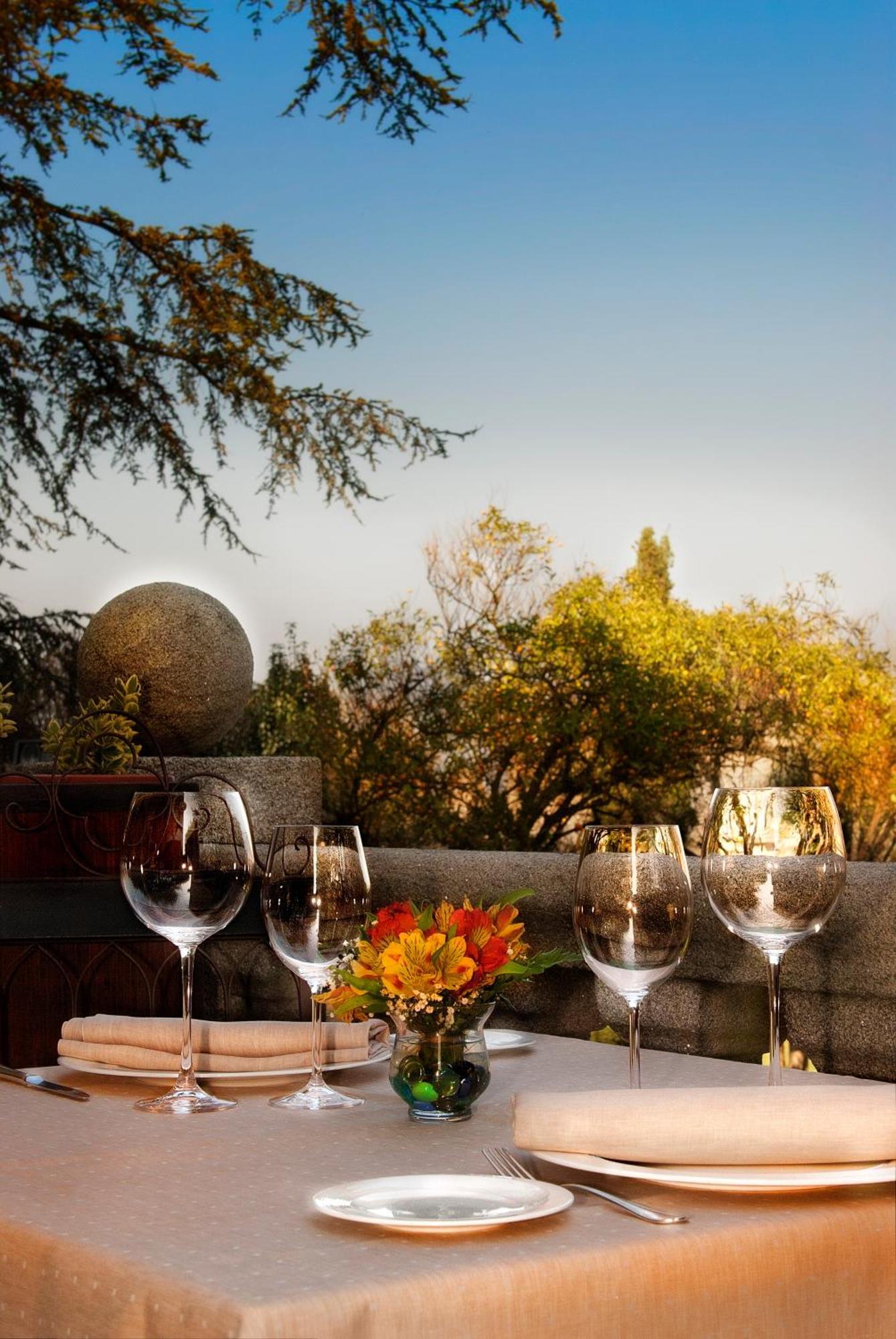 Pazo Los Escudos Hotel Spa & Resort วิโก ภายนอก รูปภาพ Wine at the winery